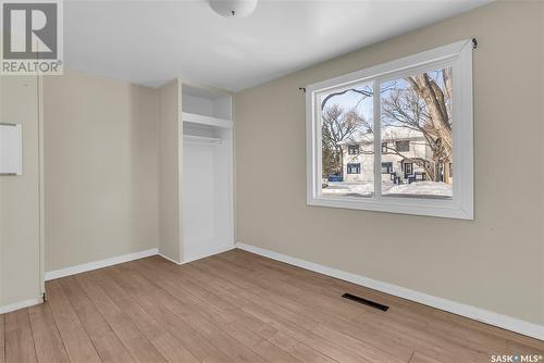 1018 9Th Street E, Saskatoon, SK - Indoor Photo Showing Other Room