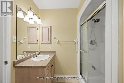 54 Hinkley Trail, Clarington, ON - Indoor Photo Showing Bathroom