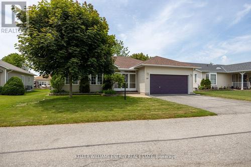 54 Hinkley Trail, Clarington, ON - Outdoor With Facade