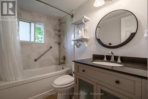 1708 Stewartcroft Crescent, Peterborough, ON - Indoor Photo Showing Bathroom