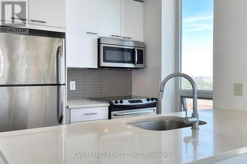 1708 - 66 Forest Manor Road, Toronto, ON - Indoor Photo Showing Kitchen With Stainless Steel Kitchen With Upgraded Kitchen