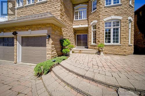 7 Earl Grey Court, Richmond Hill, ON - Outdoor