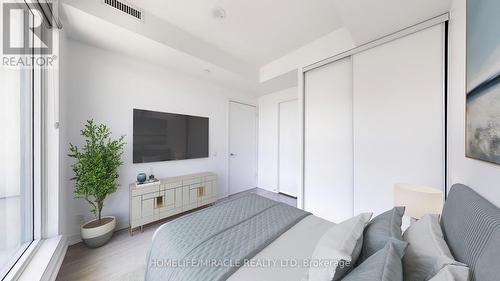 6006 - 898 Portage Parkway, Vaughan (Vaughan Corporate Centre), ON - Indoor Photo Showing Bedroom