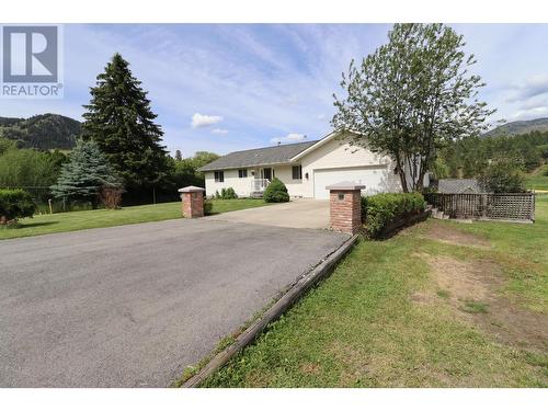 3185 Ward Road, Grand Forks, BC - Outdoor