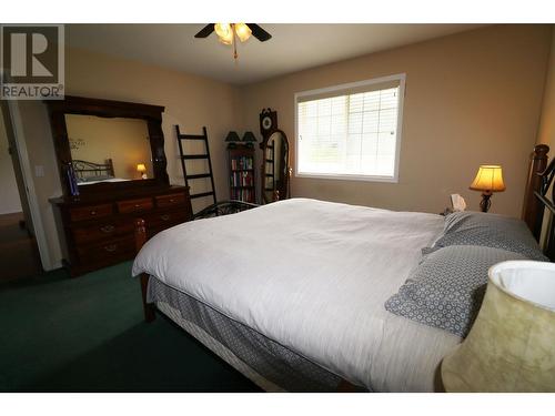 3185 Ward Road, Grand Forks, BC - Indoor Photo Showing Bedroom