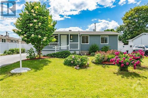 1498 Queenswood Crescent, Ottawa, ON - Outdoor With Deck Patio Veranda