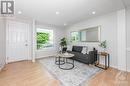 1498 Queenswood Crescent, Ottawa, ON  - Indoor Photo Showing Living Room 