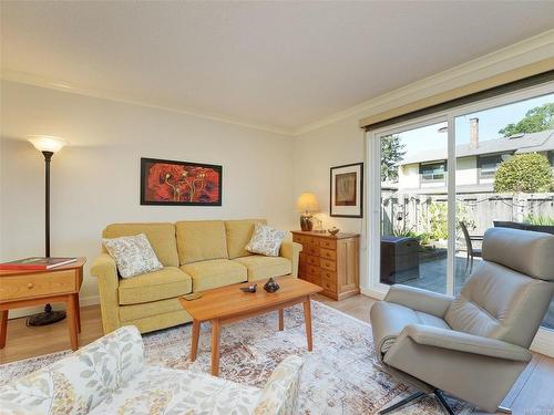 13-949 Pemberton Rd, Victoria, BC 