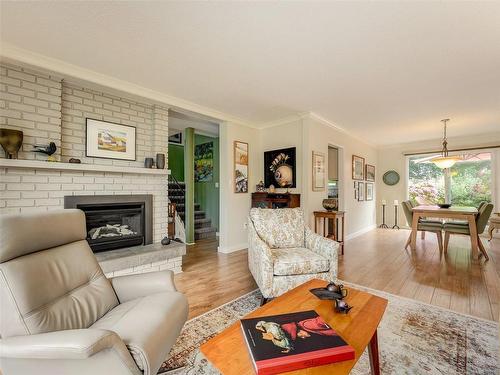 13-949 Pemberton Rd, Victoria, BC 