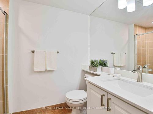 509-78 Harrison Garden Blvd, Toronto, ON - Indoor Photo Showing Bathroom
