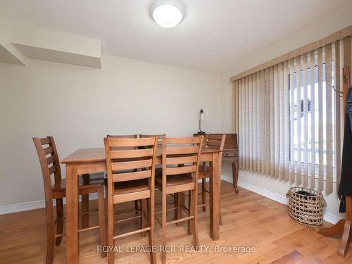 18 Owen St W, Penetanguishene, ON - Indoor Photo Showing Dining Room