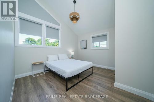 11 Eilber Street, Lambton Shores (Grand Bend), ON - Indoor Photo Showing Bedroom