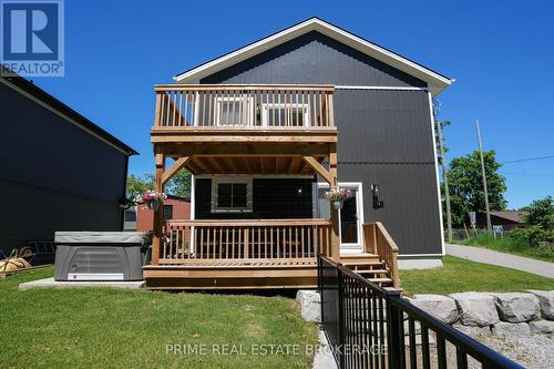 11 Eilber Street, Lambton Shores (Grand Bend), ON - Outdoor With Exterior