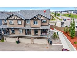 #1 1703 16 AV NW  Edmonton, AB T6T 2C3