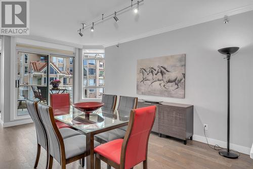 1152 Sunset Drive Unit# 1201, Kelowna, BC - Indoor Photo Showing Dining Room