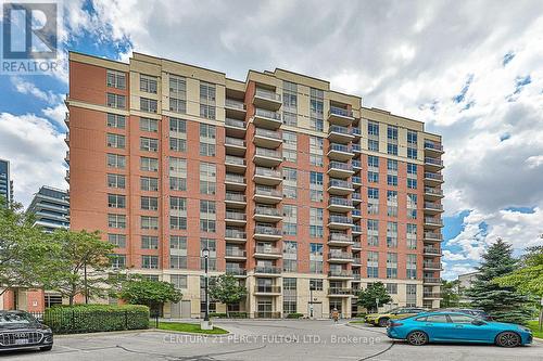 409 - 75 King William Crescent, Richmond Hill (Langstaff), ON - Outdoor With Facade