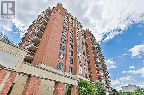 409 - 75 King William Crescent, Richmond Hill (Langstaff), ON - Outdoor