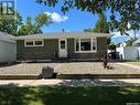 302 3Rd Avenue E, Assiniboia, SK  - Outdoor 