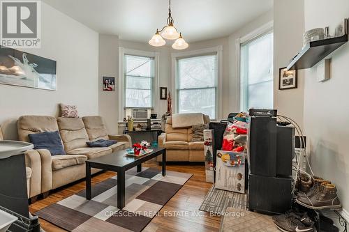 265 Barrie Road, Orillia, ON - Indoor Photo Showing Living Room