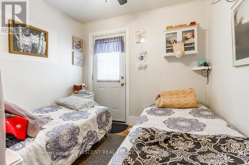 265 Barrie Road, Orillia, ON - Indoor Photo Showing Bedroom