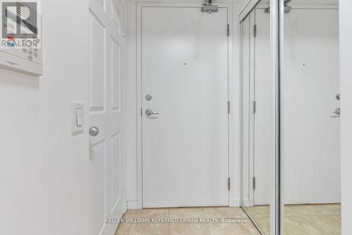 1002 - 155 Beecroft Road, Toronto, ON - Indoor Photo Showing Other Room