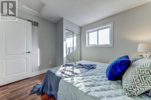 10 Remion Crescent, Uxbridge, ON - Indoor Photo Showing Bedroom