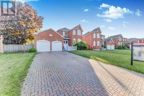 10 Remion Crescent, Uxbridge, ON - Outdoor With Facade