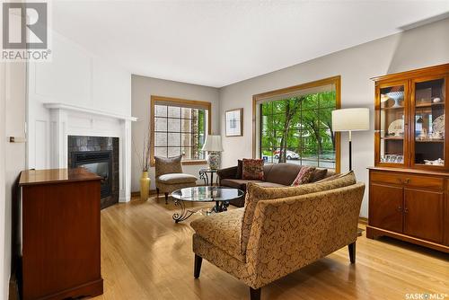 2834 Regina Avenue, Regina, SK - Indoor Photo Showing Living Room With Fireplace