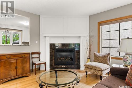 2834 Regina Avenue, Regina, SK - Indoor Photo Showing Living Room With Fireplace