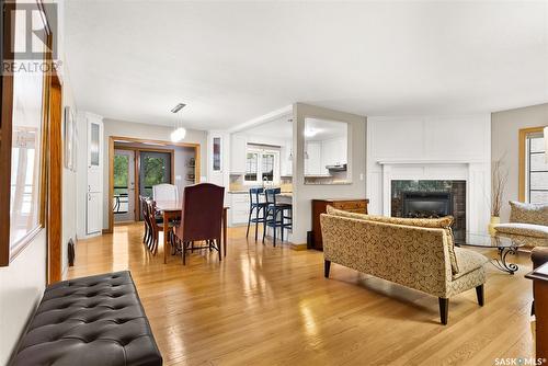 2834 Regina Avenue, Regina, SK - Indoor Photo Showing Living Room With Fireplace