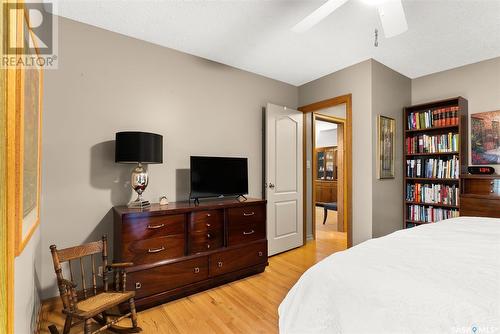 2834 Regina Avenue, Regina, SK - Indoor Photo Showing Bedroom