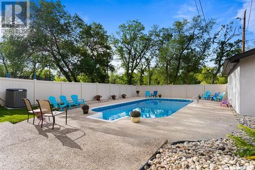 2834 Regina Avenue, Regina, SK - Outdoor With In Ground Pool With Backyard