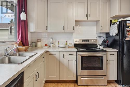 2204 Preston Avenue S, Saskatoon, SK - Indoor Photo Showing Kitchen With Stainless Steel Kitchen With Double Sink