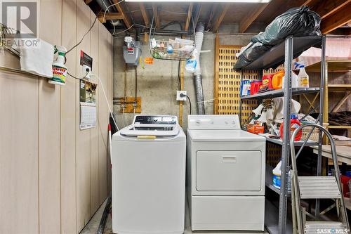 2204 Preston Avenue S, Saskatoon, SK - Indoor Photo Showing Laundry Room