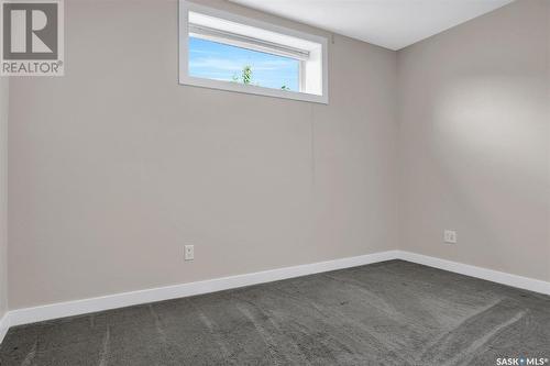 4826 E Green Apple Drive, Regina, SK - Indoor Photo Showing Other Room