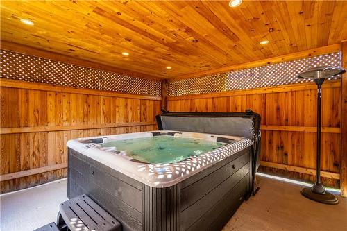 Backyard Covered 6 Seat Hot Tub - 36 Kingspoint Circle, Stoney Creek, ON - Indoor Photo Showing Bedroom