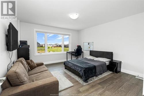 23 Kingsbridge Drive, Amherstburg, ON - Indoor Photo Showing Bedroom