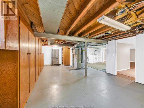 915 Villaire, Windsor, ON - Indoor Photo Showing Basement