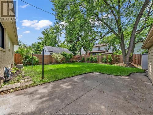 915 Villaire, Windsor, ON - Outdoor