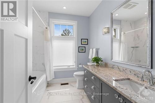 1095 Island View Drive, Ottawa, ON - Indoor Photo Showing Bathroom