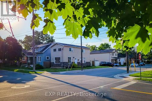 306 Darling Street N, Brantford, ON - Outdoor