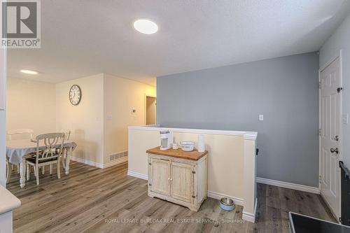 8 Ivy Crescent, Brant, ON - Indoor Photo Showing Other Room