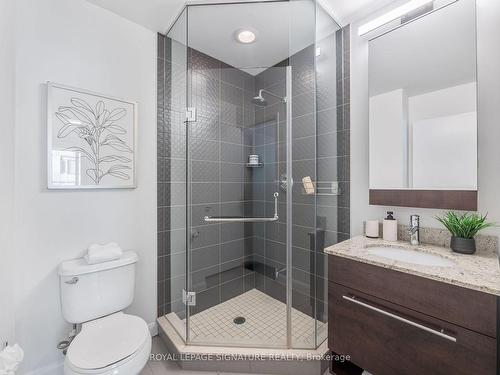 608-500 Sherbourne St, Toronto, ON - Indoor Photo Showing Bathroom