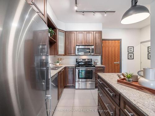 608-500 Sherbourne St, Toronto, ON - Indoor Photo Showing Kitchen With Stainless Steel Kitchen With Upgraded Kitchen