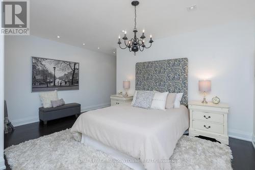 1 Terry Court, Halton Hills, ON - Indoor Photo Showing Bedroom