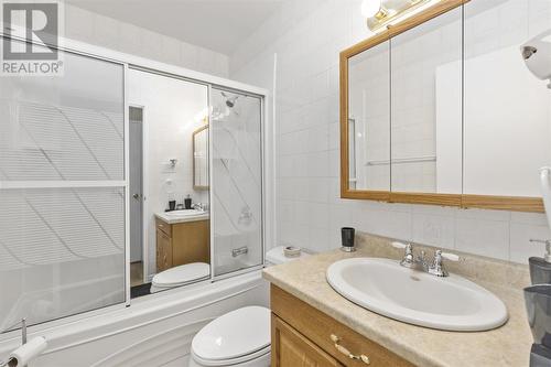 89 Pine St # 201, Sault Ste. Marie, ON - Indoor Photo Showing Bathroom