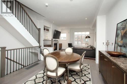 59 - 2092 Queensborough Gate, Mississauga (Central Erin Mills), ON - Indoor Photo Showing Dining Room