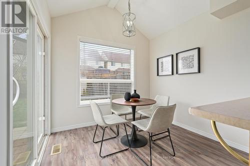 6 Law Drive, Guelph, ON - Indoor Photo Showing Dining Room