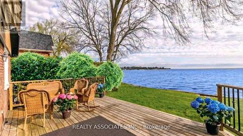 1737 Cedar Grove, Innisfil, ON - Outdoor With Body Of Water