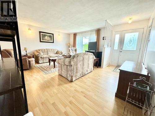 4 Bayview Heights, Head Of Bay D'Espoir, NL - Indoor Photo Showing Living Room